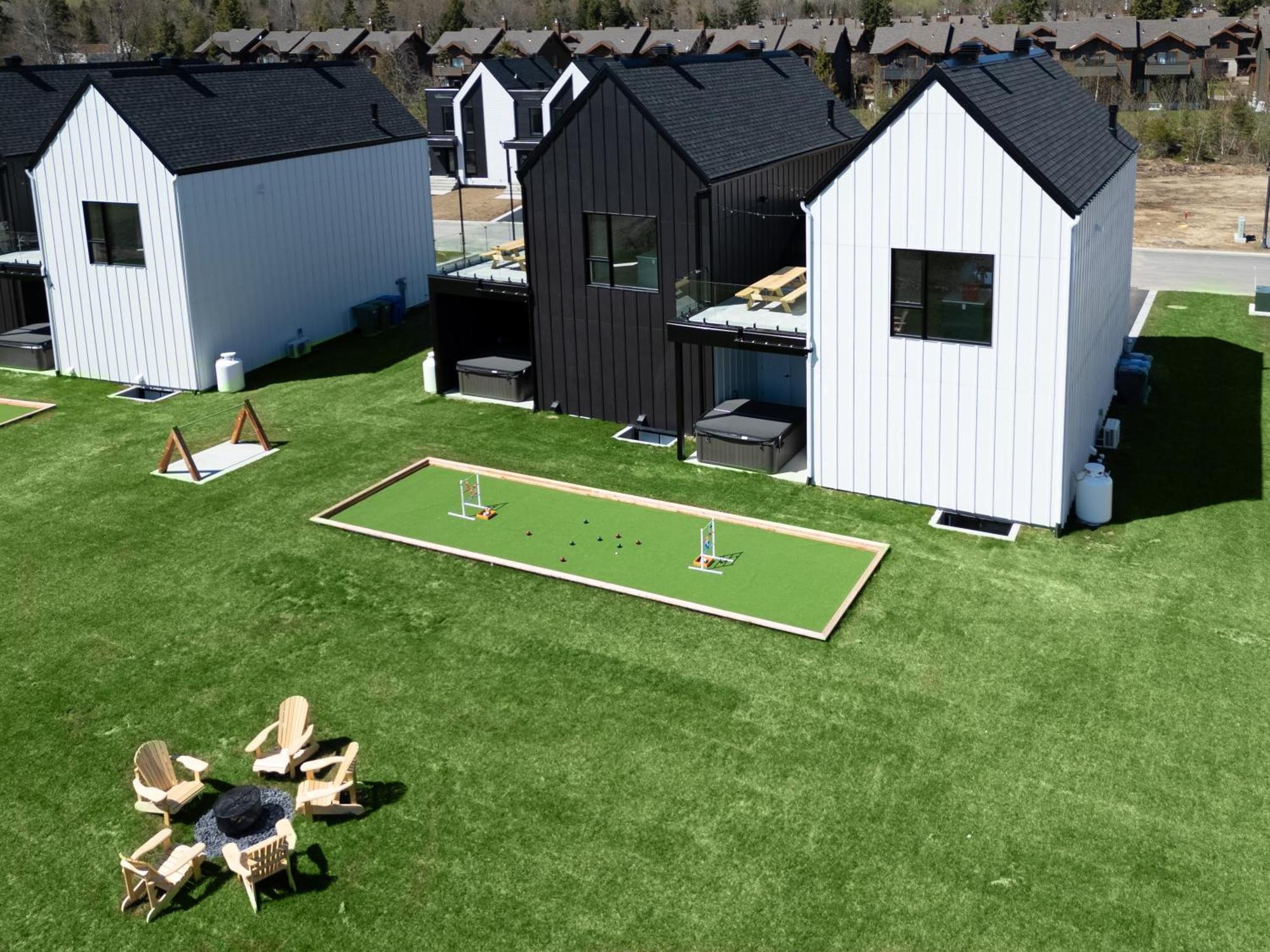 Sofa Villas Mont Sainte-Anne Beaupré Eksteriør bilde