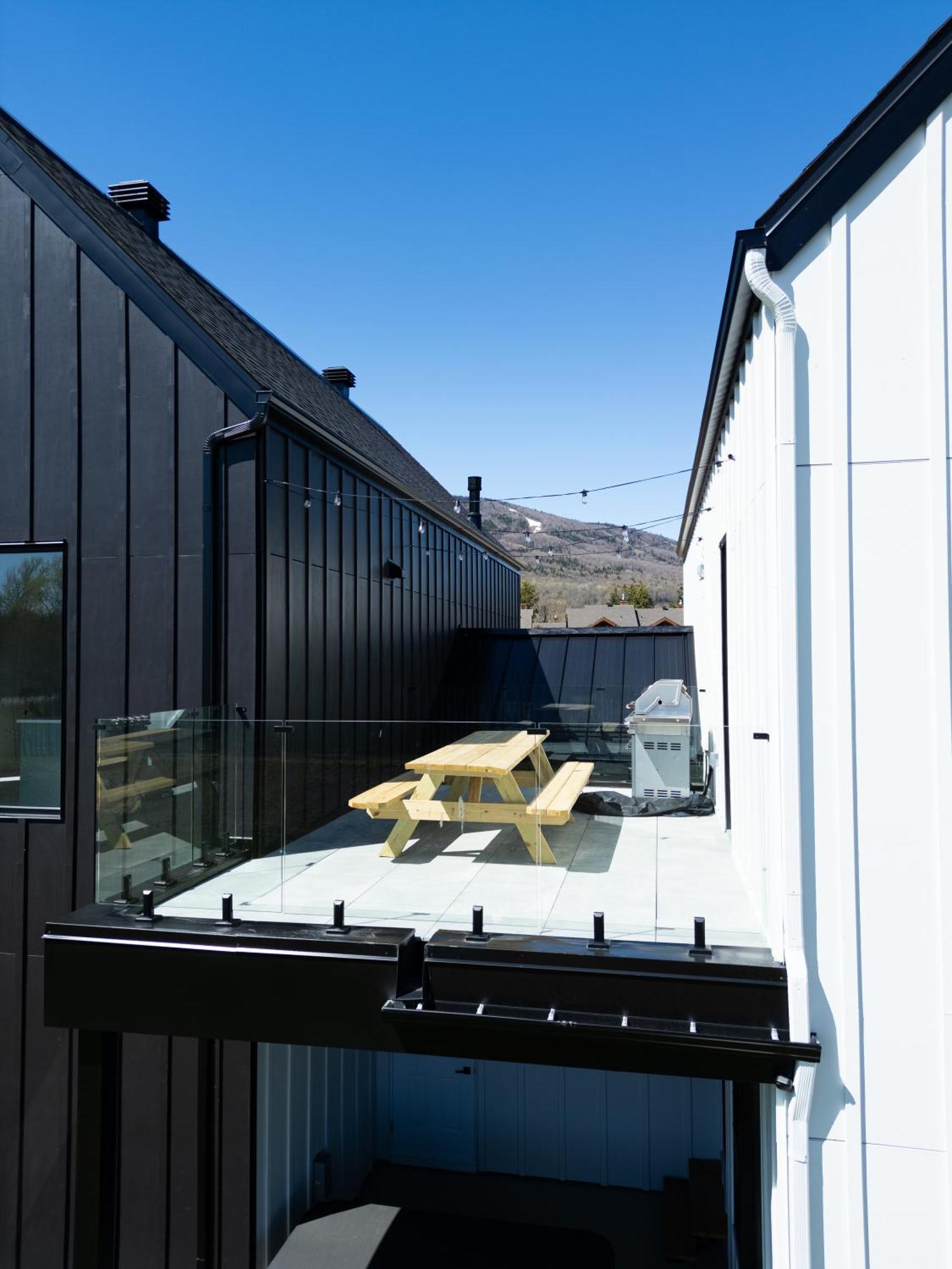 Sofa Villas Mont Sainte-Anne Beaupré Eksteriør bilde