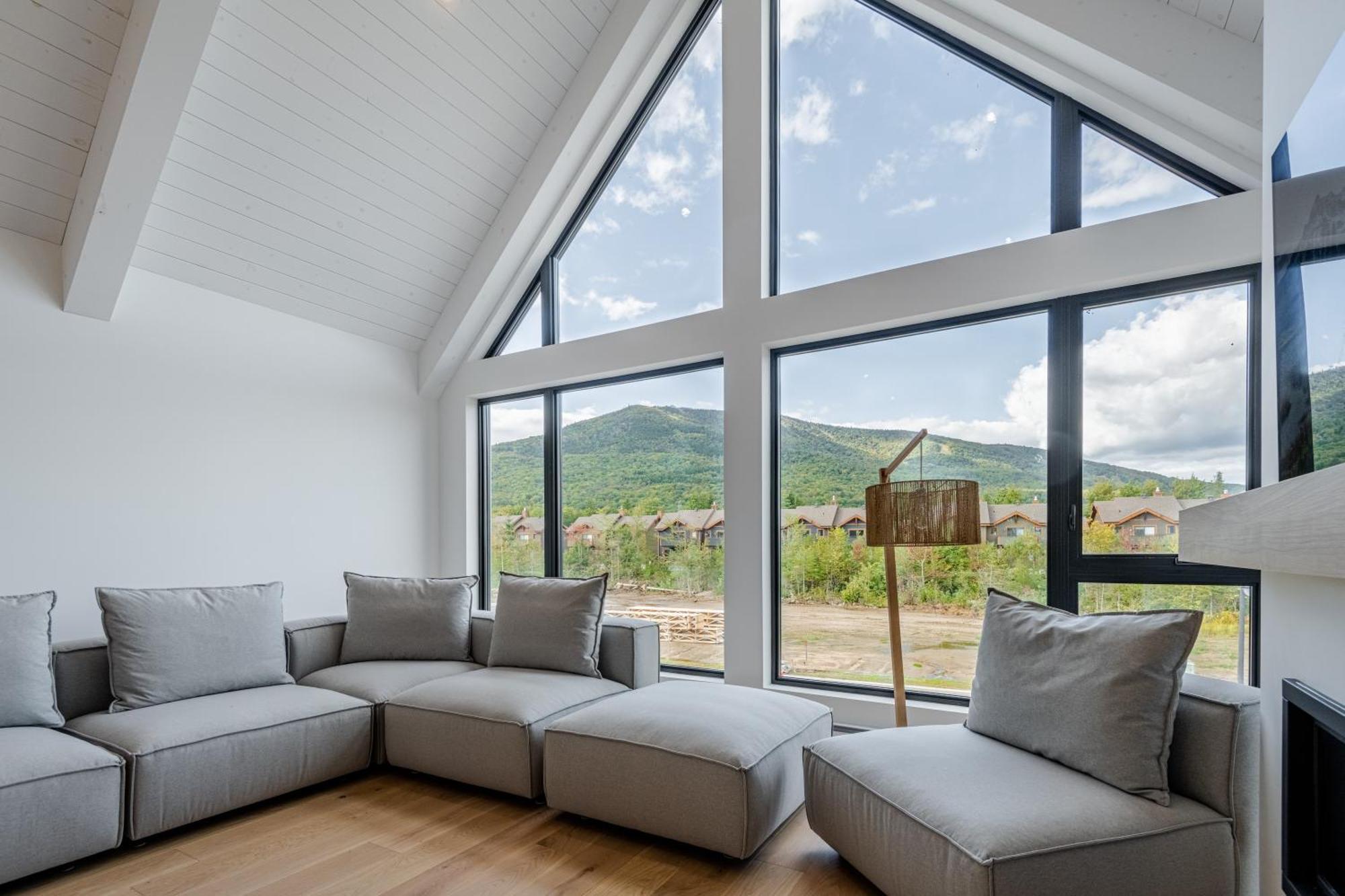 Sofa Villas Mont Sainte-Anne Beaupré Eksteriør bilde