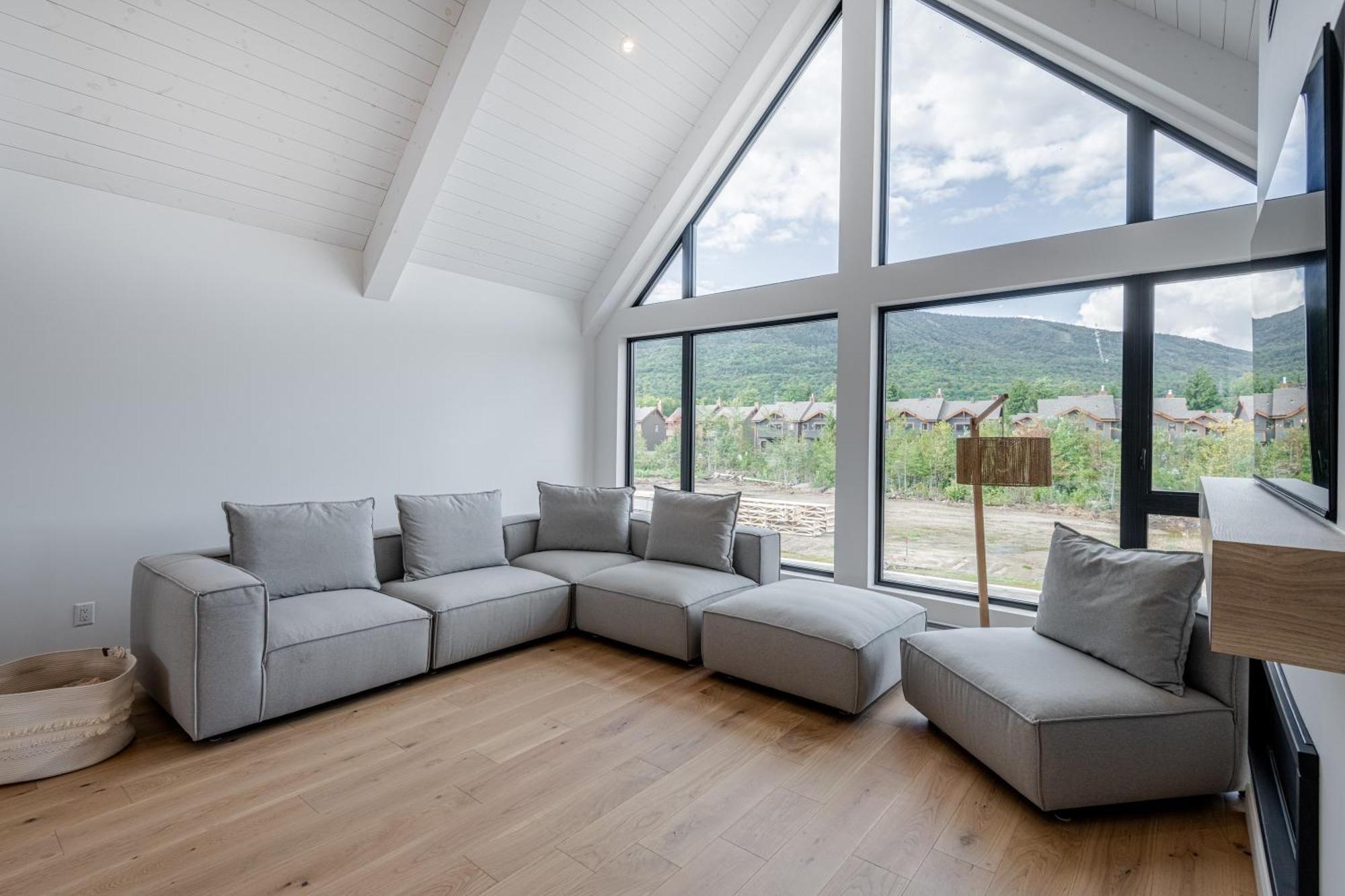 Sofa Villas Mont Sainte-Anne Beaupré Eksteriør bilde